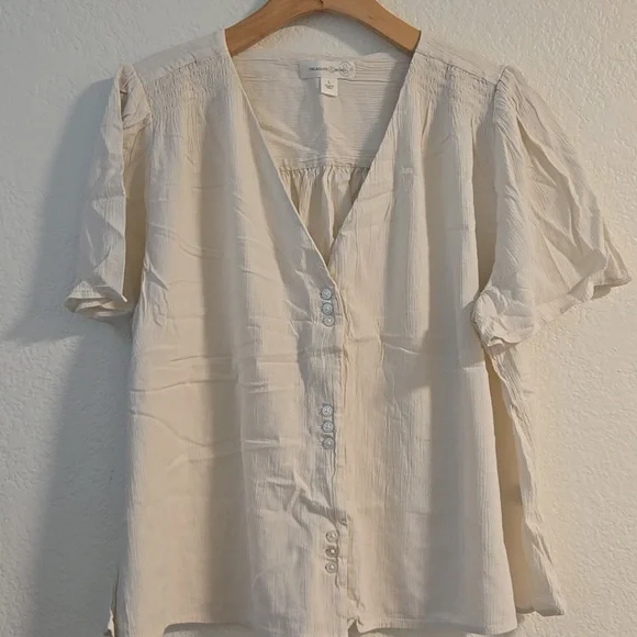Cotton Blend Button-Up Top - Picture 2 of 6
